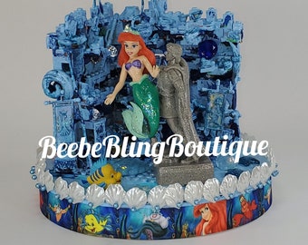 Disney Ariel cave cake topper.  The Little Mermaid centerpiece decoration.  A great keepsake for your memories.  Not fondant!
