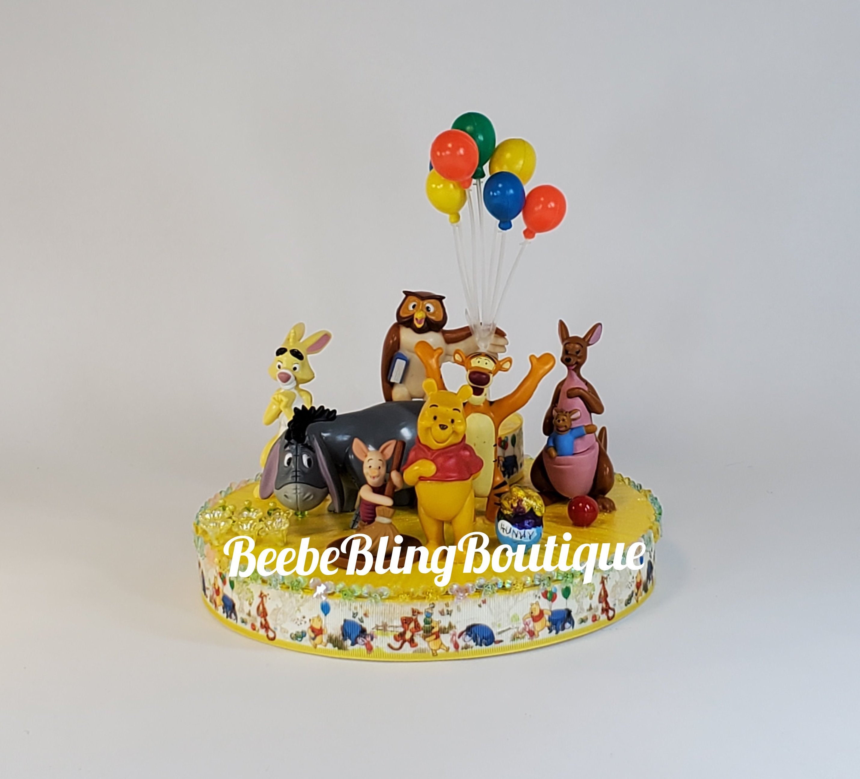 Winnie the Pooh Paper Cake Topper/pooh & Piglet Daisy Flowers/classic Bear  Baby Shower/birthday/floral Centerpiece/photo Prop/smash Cake 