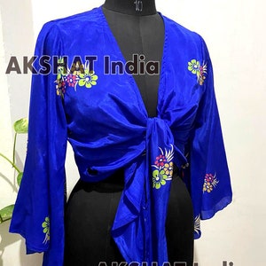 Indian Vintage Seide Krawatte Top, Wrap Top, Frauen Bell Sleeve Front Tie Muster Seide Top Frauen Bluse