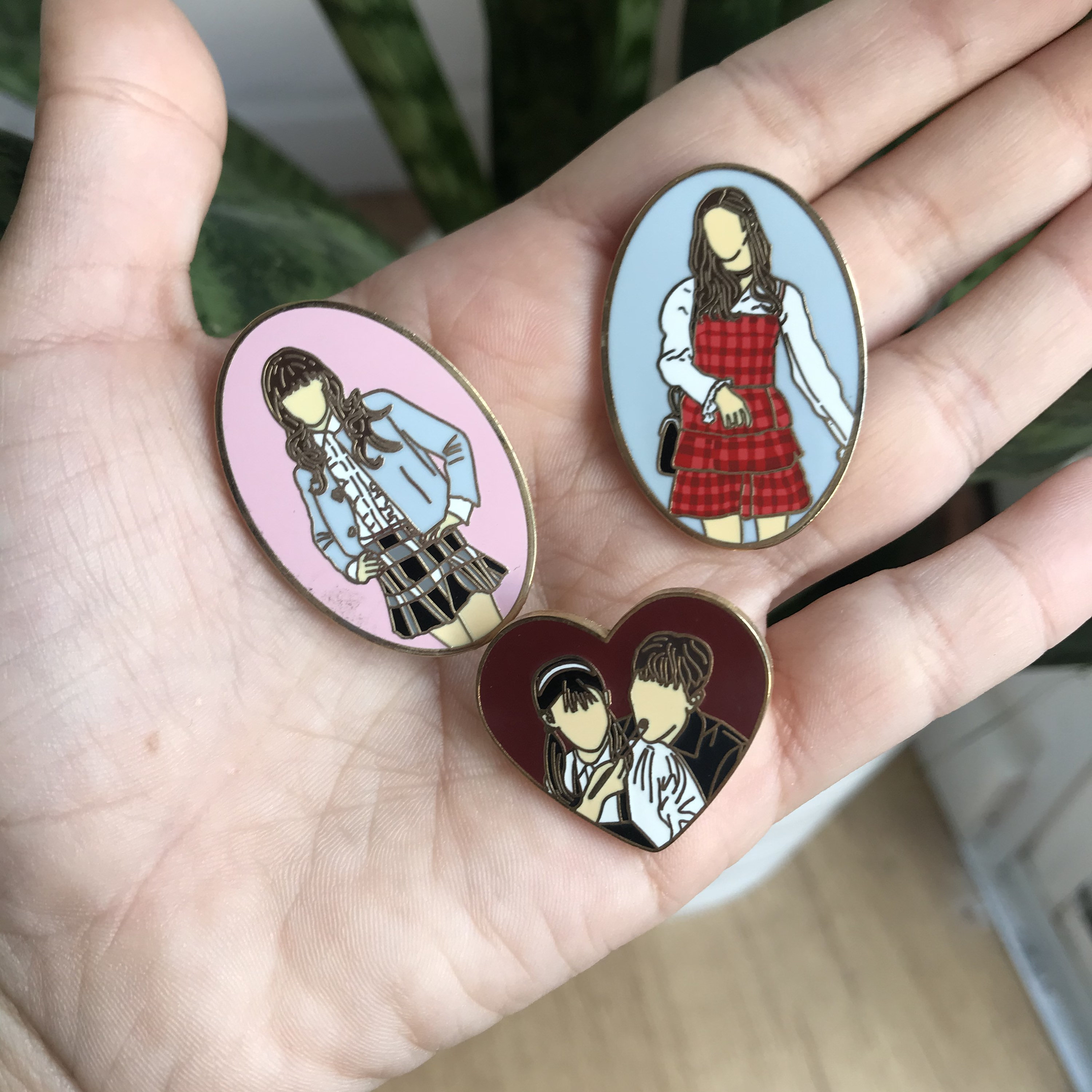 KPOP PINS - Etsy
