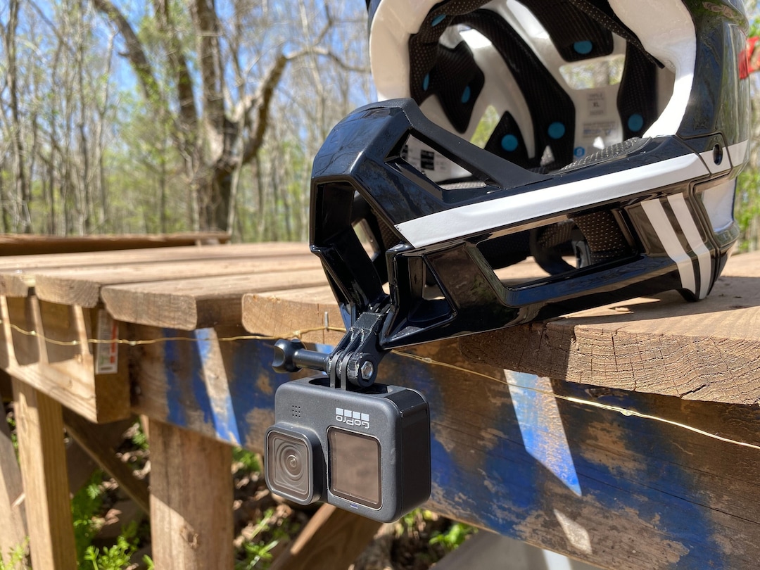 Buy 100% Trajecta Gopro Chin Mount for Full Face Mountain Bike (MTB)  Helmet Online in India