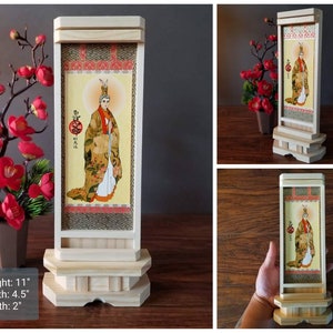 Patron God of LGBTQ altar icon tablet. Folk Taoist deity of gay love Tu'er Shen home altar icon tablet. 兔兒神, The Leveret Spirit rabbit God.