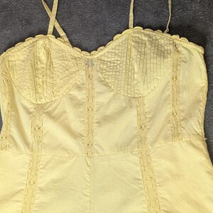 URBAN OUTFITTERS Yellow Juliette Lace Inset Romper NWT size large Hippie flirty image 5