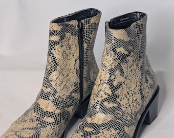 Copied - NICOLE Womens FauxSnakeskin Block Heel Booties sz 8 Western bikercore glam Retro