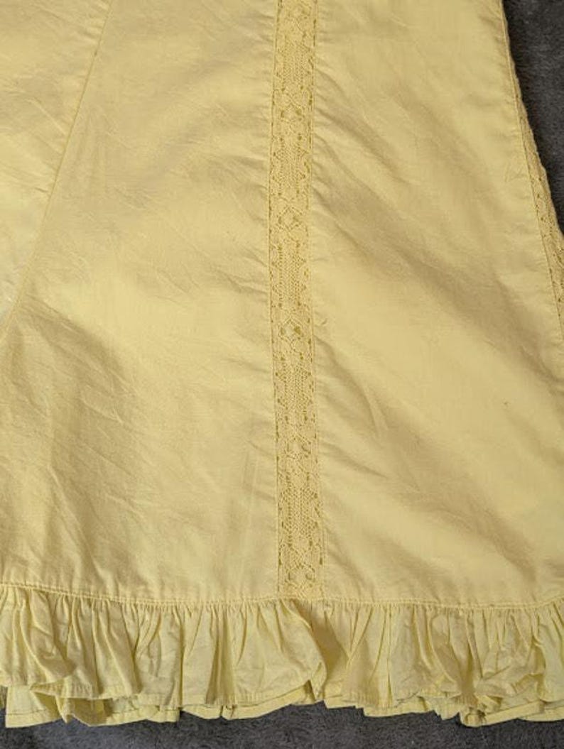 URBAN OUTFITTERS Yellow Juliette Lace Inset Romper NWT size large Hippie flirty image 4