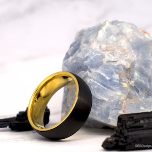 8mm schwarz gebürstet Gold innen Wolframring Wolfram Ring Wolfram Ehering Jahrestagsring Wolframring schwarz Goldring