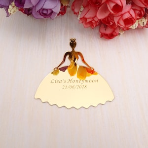 Benutzerdefinierte Hochzeit 30pcs 10cm Spiegel Braut Tags Karte personalisierte Liebhaber Name Datum Braut begünstigt Gast Geschenke Party Dekor liefert