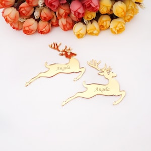 20 piezas / lote acrílico Adorno de ciervo de Navidad Etiquetas colgantes Decoración de la casa Fiesta de cumpleaños personalizada Regalo para niños con agujero 7cm