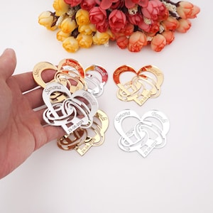 30 peças de alianças de casamento personalizadas de 6 cm em formato de coração espelhado, lembrancinhas de acrílico para festa de noivado, presentes para convidados