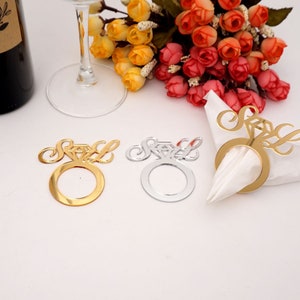 20 pezzi Anelli per tovaglioli da matrimonio personalizzati Specchio acrilico personalizzato Nome Segno Decorazione da tavolo Porta diamanti Banchetto Cena Festa Bomboniere