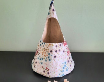 Cotton peg bag / conical bag / washable / flower design / zero waste / storage bag / clothes peg bag / durable & handmade with canvas lining