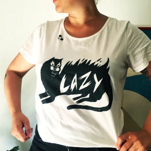 T-Shirt print silkscreen lazy cat rock punk fun black and white different size image 3