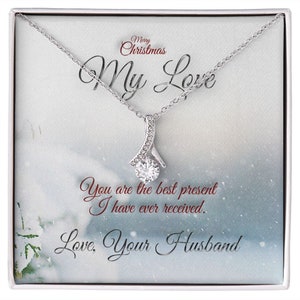 Joyeux Noël My Love Message Card, Collier