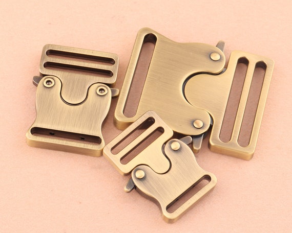 Metal release clearance buckle