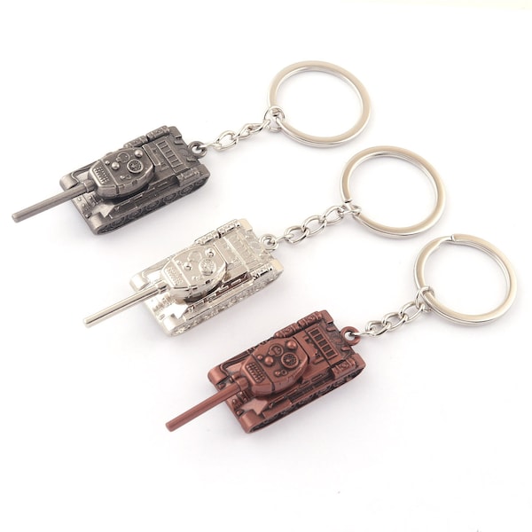 Mini Vintage Tanks with Key Ring,Metal Panzer Model Charm Pendant Christmas Gift Toy for Children Boy Birthday Present World War II Vehicles