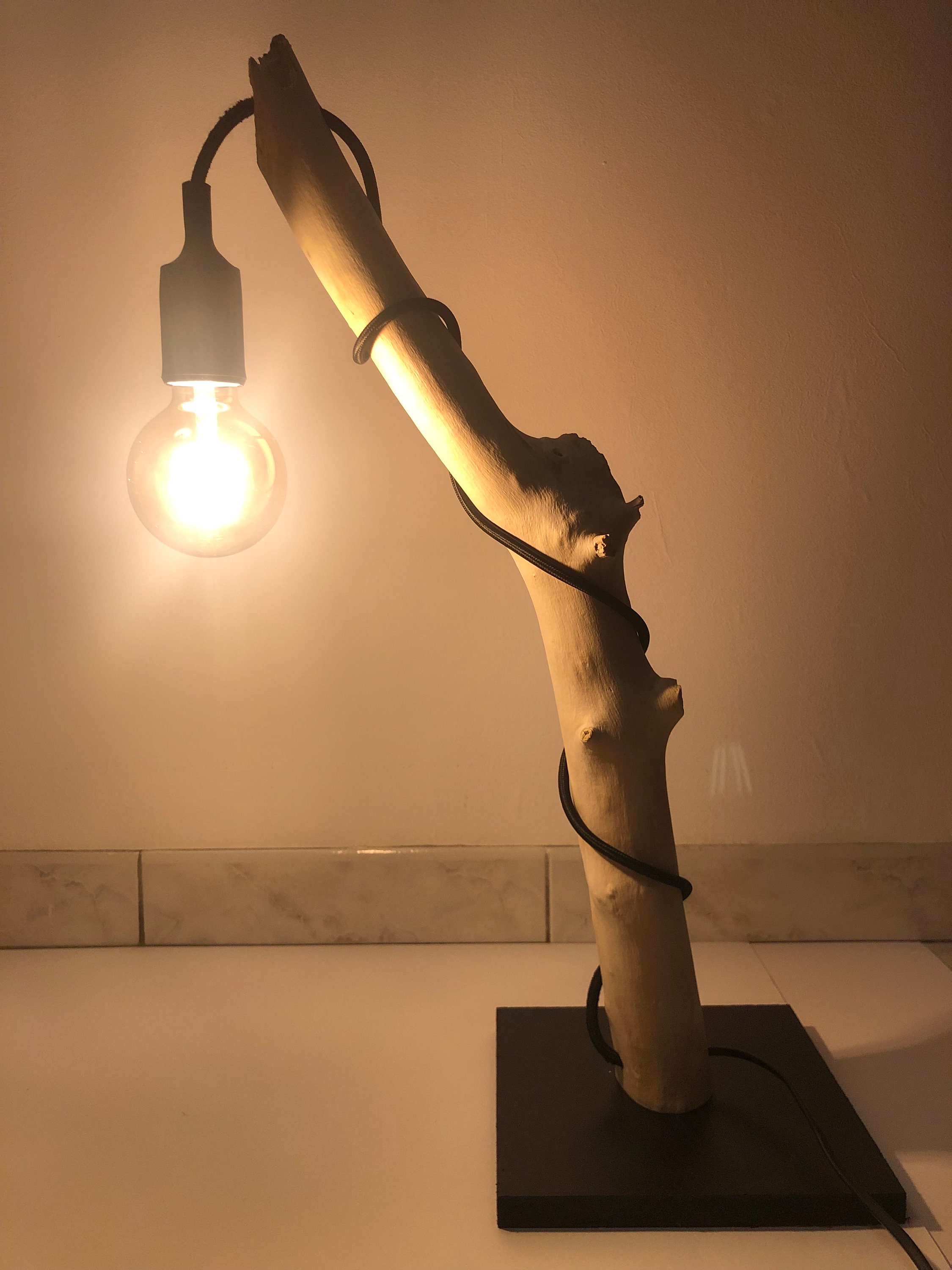 Lampe bois flotté - Lampe design - déco loft