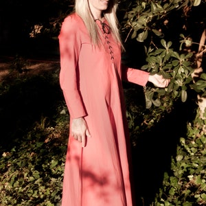 medieval clothing, medieval dress, medieval dress