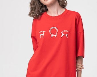 Ukraine Cotton oversized T-shirt for Women, T-shirt with embroidery "Animals" red, Ukrainian T-Shirt