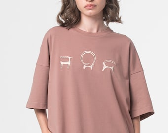 Ukraine Cotton oversized T-shirt for Women, T-shirt with embroidery "Animals" mokko, Ukrainian T-Shirt