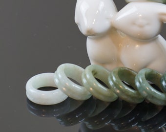 Genuine Jade Ring in Jadeite type in Double puff on the outside design for any gender such as woman and man