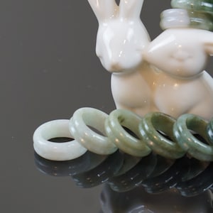 Genuine Jade Ring in Jadeite type in Double puff on the outside design for any gender such as woman and man