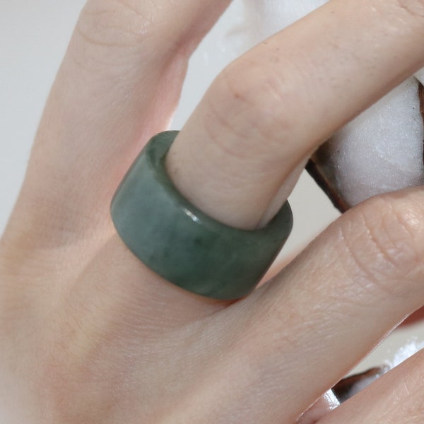 Genuine Tube Wide design jade ring in jadeite type high quality for any gender such as woman and man.