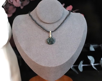 Jade Rose Pendant – Elegance • Love • Harmony | VIERNNA