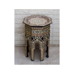 Handgjort marockanskt sidobord med pärlemorinlägg – Octagon Mosaic Accent Table