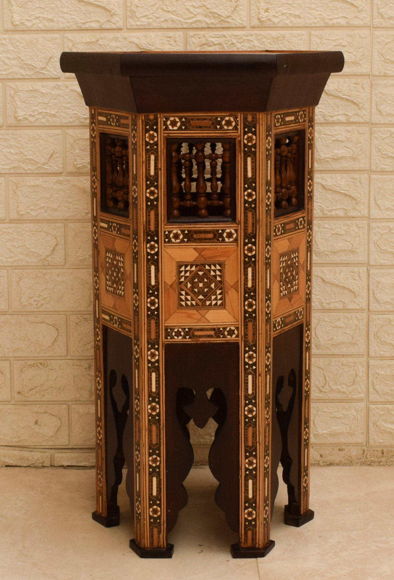 ヴィンテージ　MOROCCAN side table Antique Moroccan Table, Vintage Moroccan, Side Table