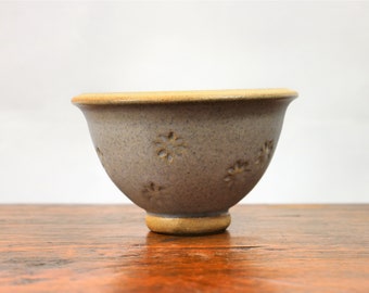 Donut Footed Bowl, Corncockle, Aster Imprints