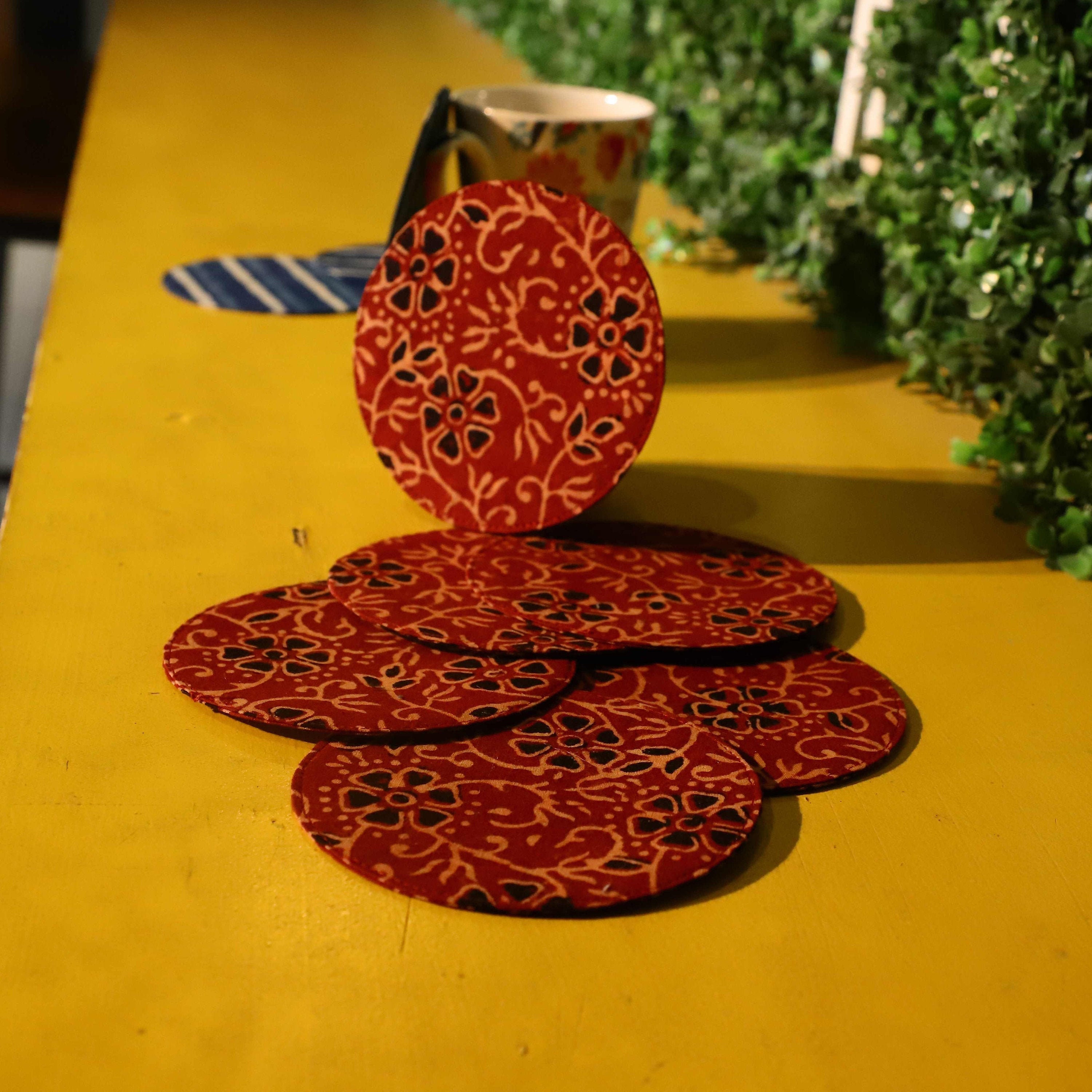 Hand Block Printed Cotton Tea Coasters| Buvez Des Sous-Verres| Sous-Verres de Boisson Café Thé| Ense