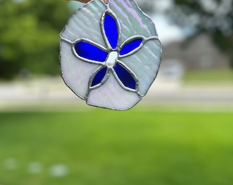 Stained glass sand dollar Suncatcher ornament for Mother’s Day
