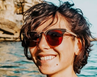Square Stone Sunglasses: Ebony Wood Frame, Polarized Lenses  display picture 2
