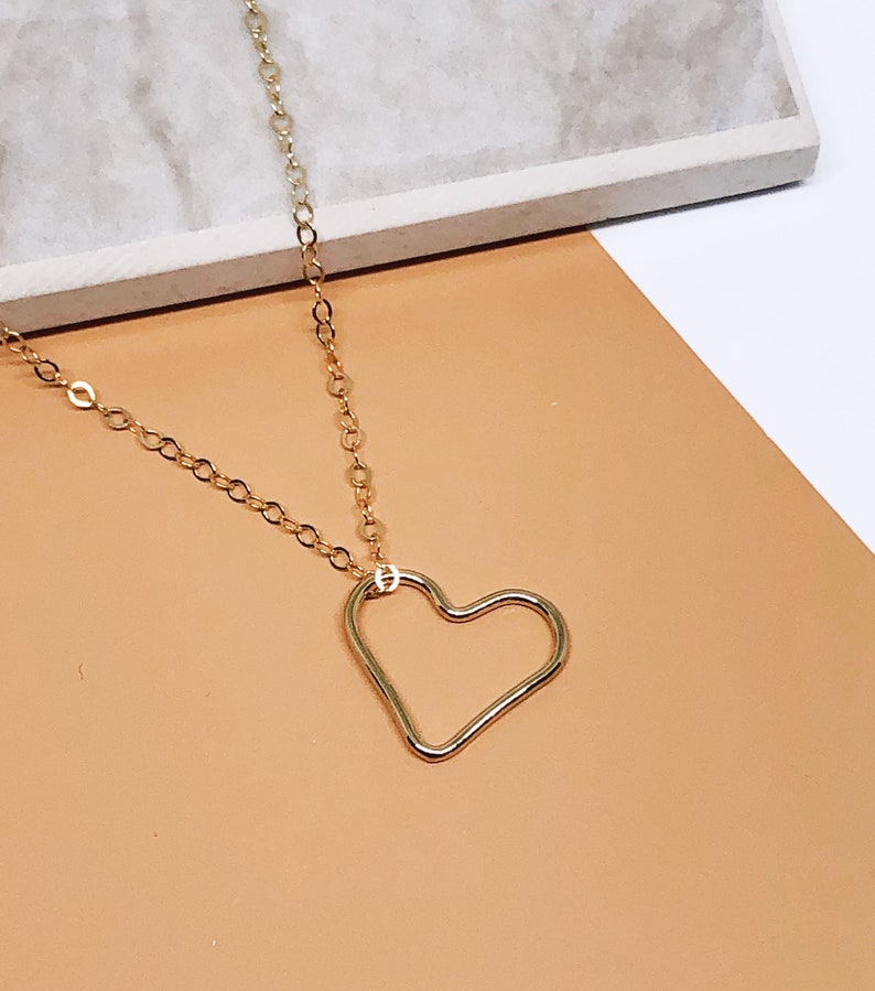 Gold Heart Necklace 14k Gold Filled Jewelry Dainty Necklace 14k Gold Filled Necklace Gold Jewelry Gold Necklace Gold Necklace Gift