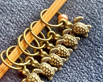 Bronze 3D Turtle Stitchmarkers, Snagfree Progress Keepers for Knitters, Gifts Knitting, Yarn Jewelry, Stitch Holders, Tortoise, Knitting,