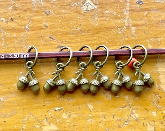 Marcadores de punto de bellota de bronce sin enganches, artículos de punto (juego de 6)