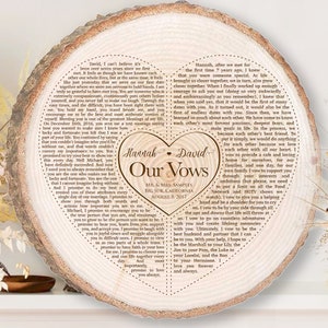 Nuestros votos, votos de boda grabados en forma de corazón, personalizado, regalo del 5.º y 10.º aniversario, madera del viejo oeste de 8"-9", diseño personalizado, regalos de San Valentín