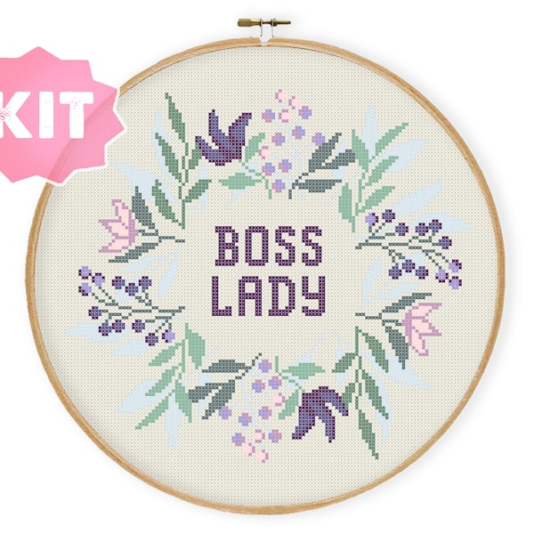 Boss Lady Cross Stitch Kit, Office Needlepoint, Violet Flowers Border Frame Embroidery, citation de couronne florale, Boss Gift, Feminism Bossy