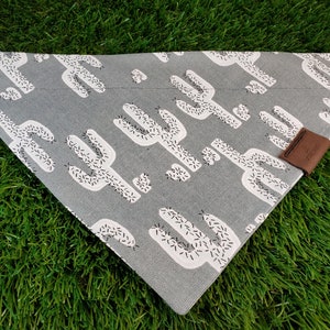 Dog Bandana | Over the Collar | Bandana |Desert print | Arizona bandana | Dog Bandana | Cat Bandana | Red |Slip on Bandana |Gift for pets