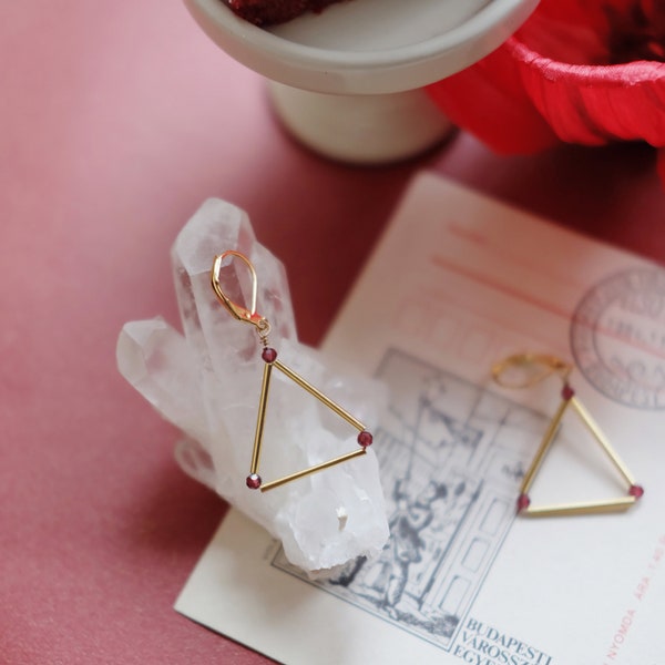 Minimalist Garnet Drop Earrings, Geometric Gold Triangle Earrings, Abstract Raw Stone Earrings