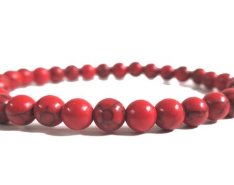 FAMA Red Coral Beaded Stretch Bracelet with Golden Paved Beads FAMA Red Coral Beaded Stretch Bracelet with Golden Paved Beads