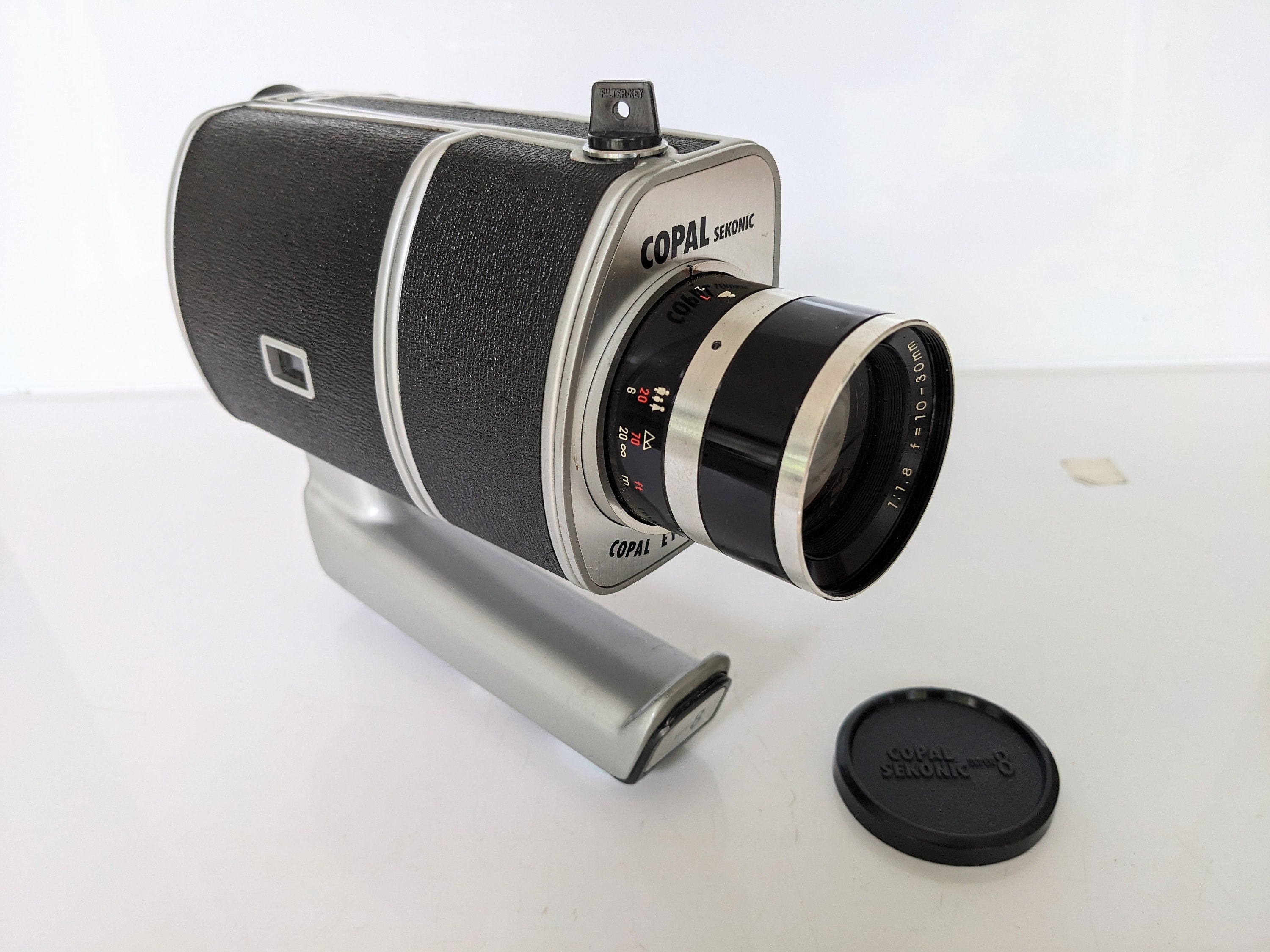 Vintage Sekonic Copal Eye 300 Super 8 Movie Film Camera Japan