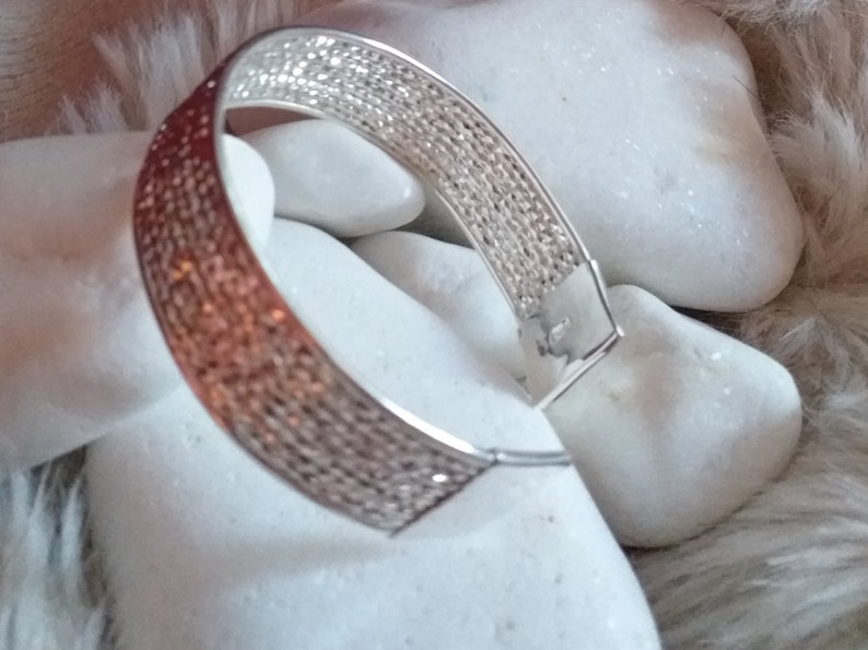 Petite love 925 solid silver bracelet Beautiful Bracelet Glossy Silver Bracelet gift for Lady