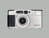 Contax TVS Film Camera / Point and Shoot / Excellent Condition