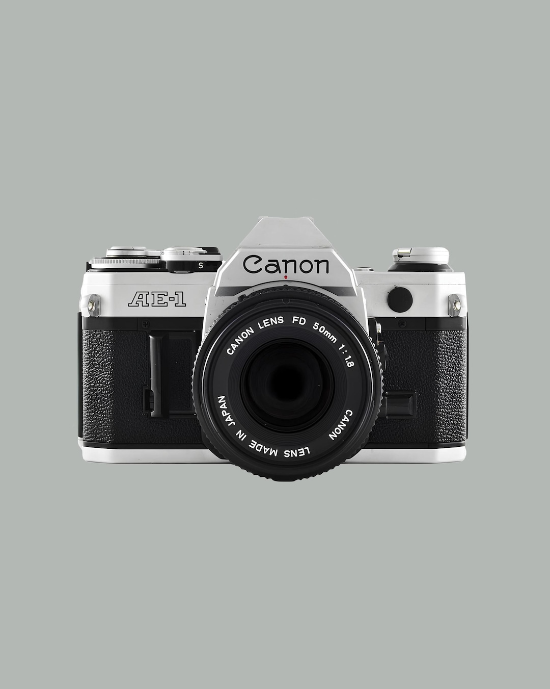 Canon AE-1 35mm Film Camera / 50mm 1.8 Lens / Vintage Camera