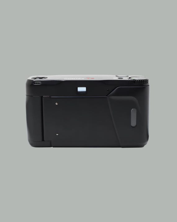 Contax T2 Black / Super RARE / Excellent Condition / Point and