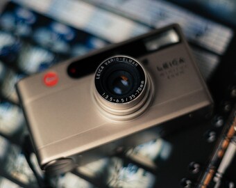 Leica Minilux Zoom / Film Camera / MINT / Point and Shoot / 35mm