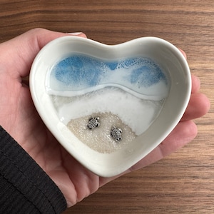 Personalized Turtle Ring Dish Custom Wedding Gift Engagement Engaged Fiancé Wife Custom Ocean Decor Clear Beach Art Ceramic Heart Dish Woman
