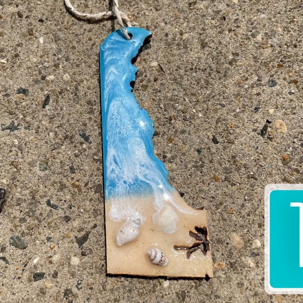 Delaware Beach Ornament, DE Hanging Decor, Rehoboth Beach Gifts, Dewey Ocean Decoration, Beach House Gift, Personalized Resin Sand Shells