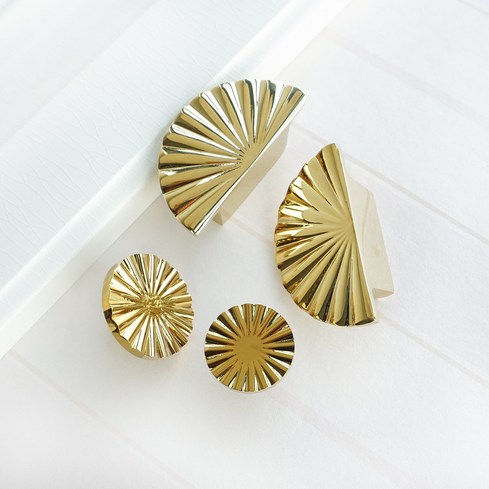 Modern Gold Round Drawer Knobs Kitchen Knobs Tire boutons Etsy